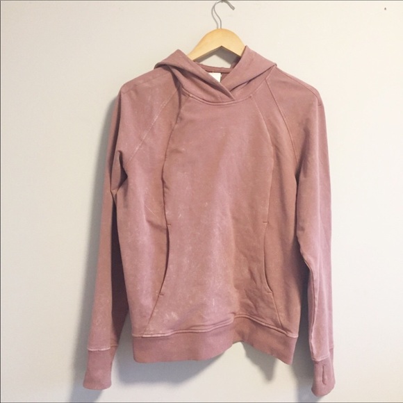 Lululemon pullover - Picture 1 of 6